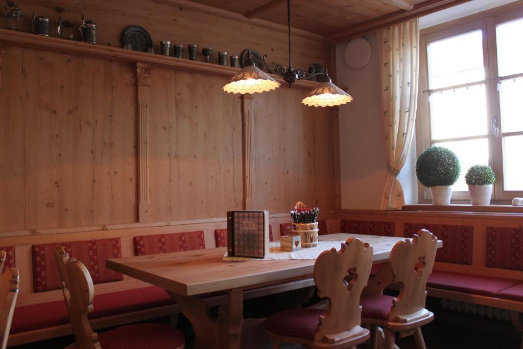 Landhotel Zur Alten Kaserne Ebern Quarto foto